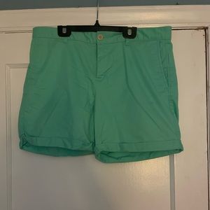 3 for $15 - Gap Khakis Girlfriend 6” shorts